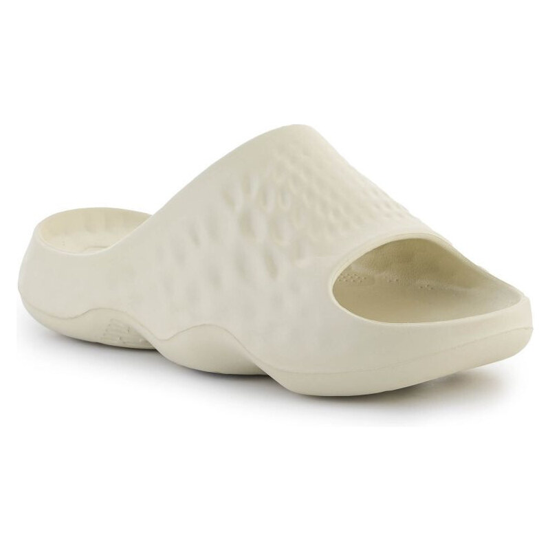 Žabky New Balance SUFHUPC3