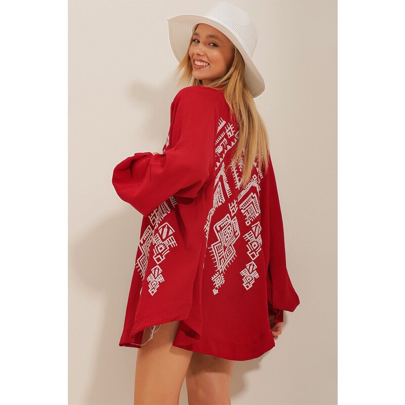 Trend Alaçatı Stili Women's Red Kimono Jacket with Ethnic Embroidery on the back