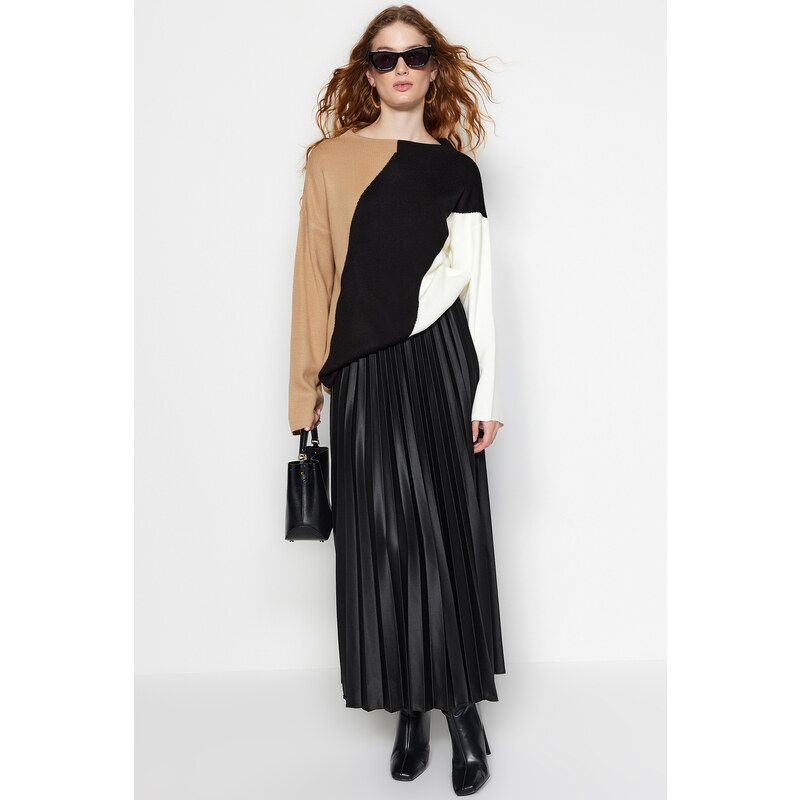 Trendyol Black Pleated Woven Skirt