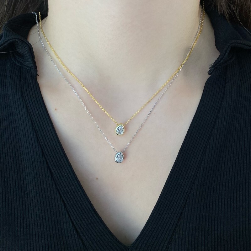 Pozlacený stříbrný náhrdelník se zirkonovou kapičkou - Meucci SYN008