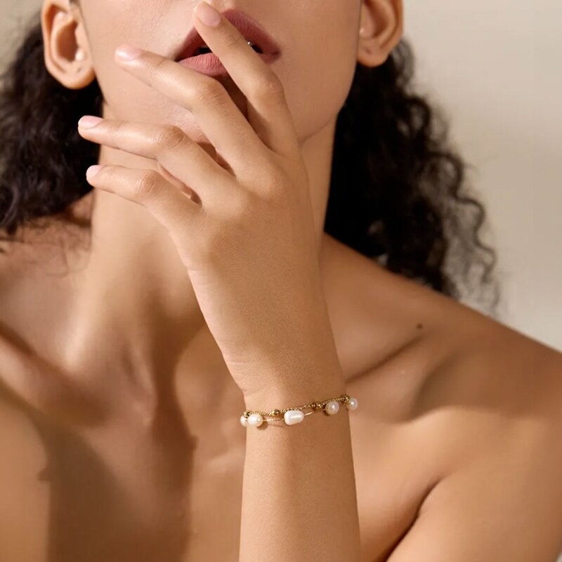 GRACE Jewellery Dvojitý náramek s přírodní perlou Rozália, chirurgická ocel