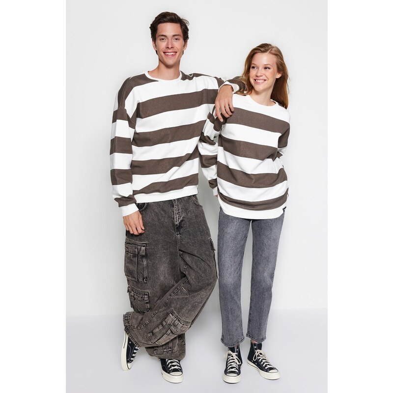 Trendyol Mink Oversize/Wide Cut Crew Neck Striped Fleece Inside Cotton Sweatshirt