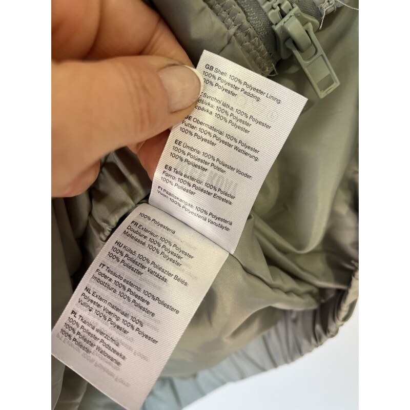 Prošívaná bunda Weekday 100 % polyester