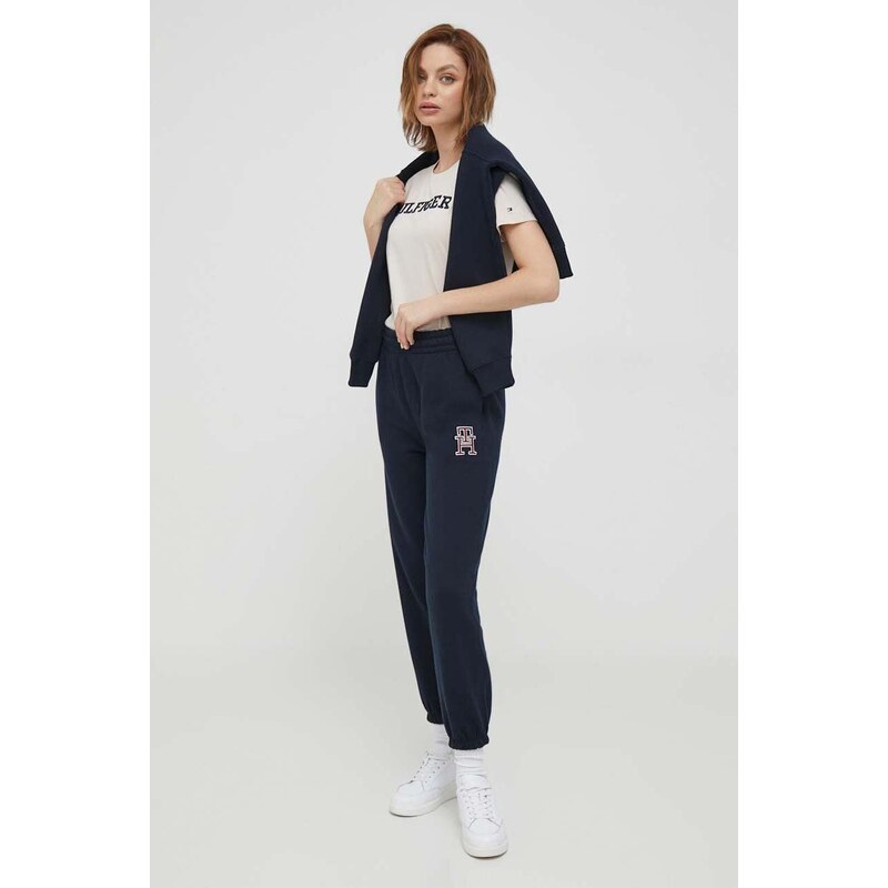 Tepláky Tommy Hilfiger tmavomodrá barva, s aplikací