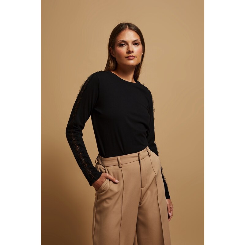 Marisse Halenka s krajkou na rukávech 86042805