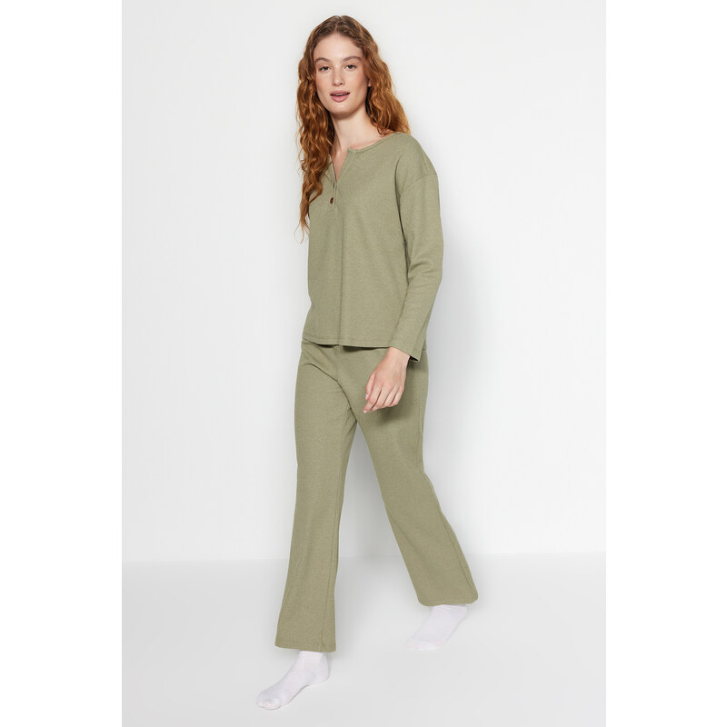 Trendyol Green Waffle Tshirt-Pants Knitted Pajama Set