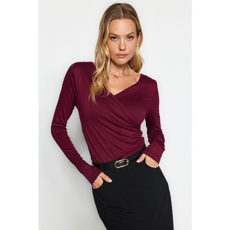 Trendyol Burgundy Fitted Viscose Gathered V-Neck Elastic Snaps Knitted Body