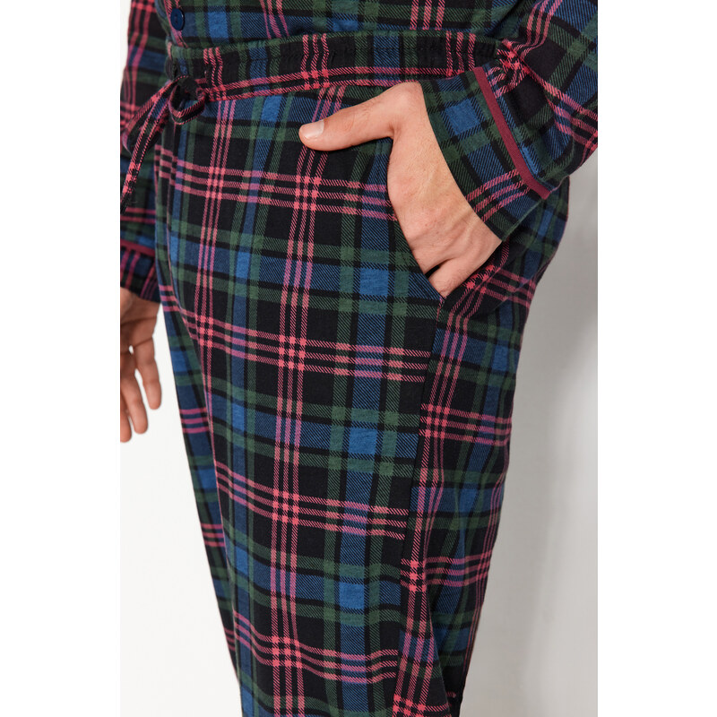 Trendyol Navy Blue Regular Fit Plaid Knitted Pajamas Set