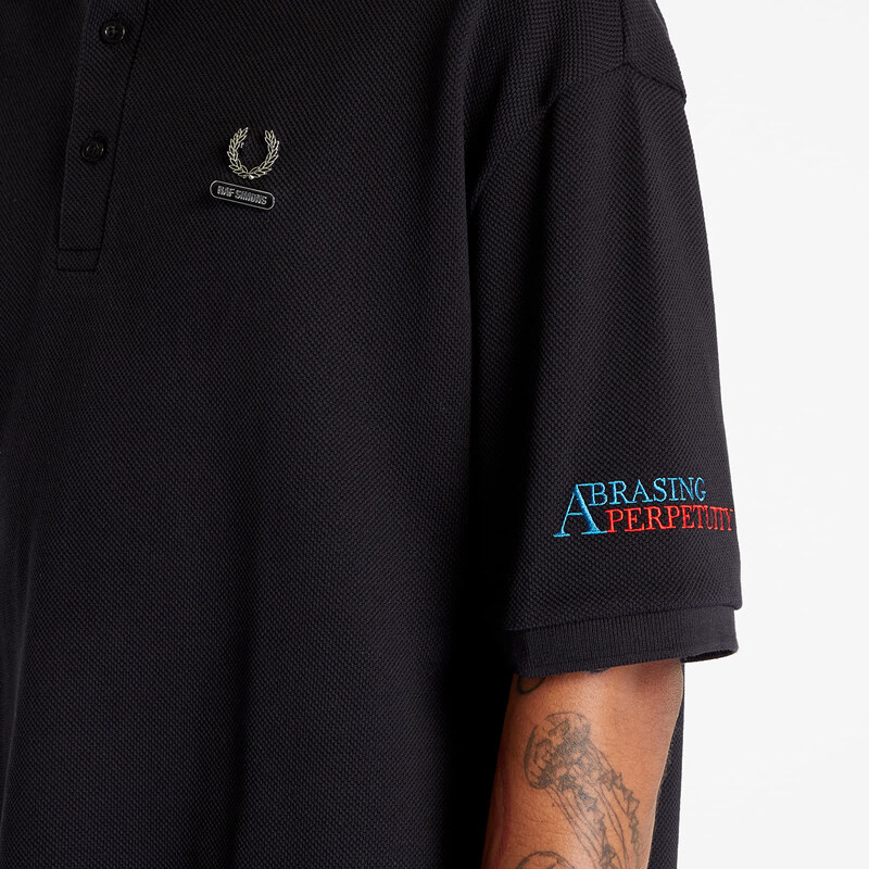 Pánské tričko FRED PERRY x RAF SIMONS Embroidered Oversized Polo T-Shirt Black