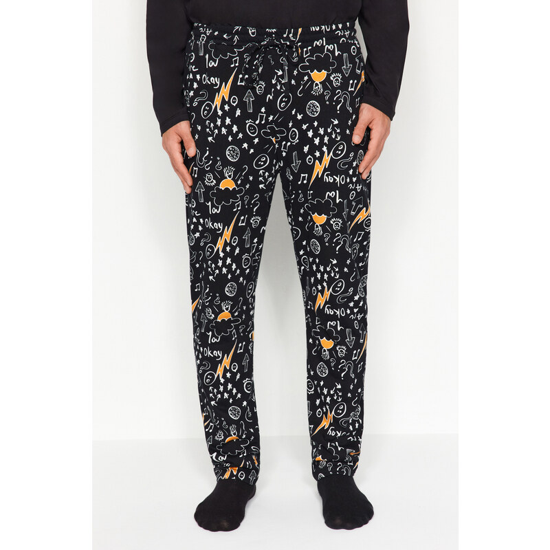 Trendyol Black Regular Fit Embroidered Knitted Pajamas Set