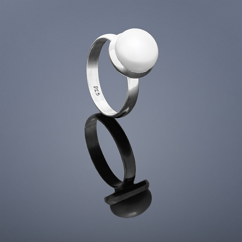 Buka Jewelry Buka prsten s perlou Buka – bílá 409