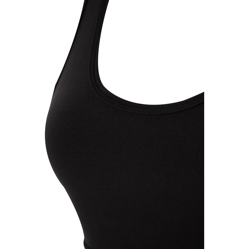 Trendyol Black Medium Support/Shaping Back Pocket Detail Knitted Sports Bra