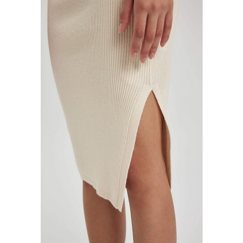 DEFACTO Coool Slim Fit Knitwear Skirt