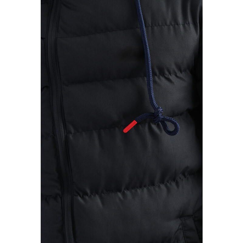 River Club Pánský tmavě modrý nafukovací zimní kabát s podšívkou s kapucí a větruodolným.