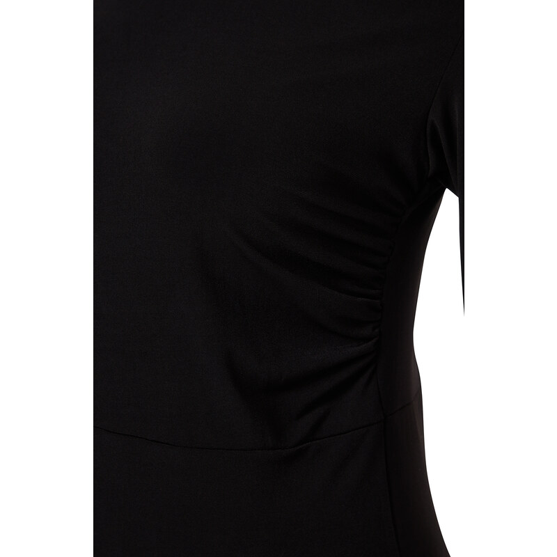 Trendyol Curve černé vypasované mini pletené šaty