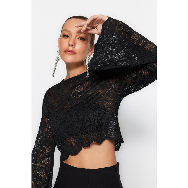 Trendyol Black Crop Knitted Unlined Lace Blouse