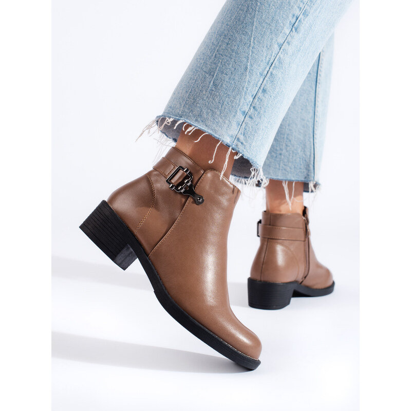 Classic brown women's boots Shelvt