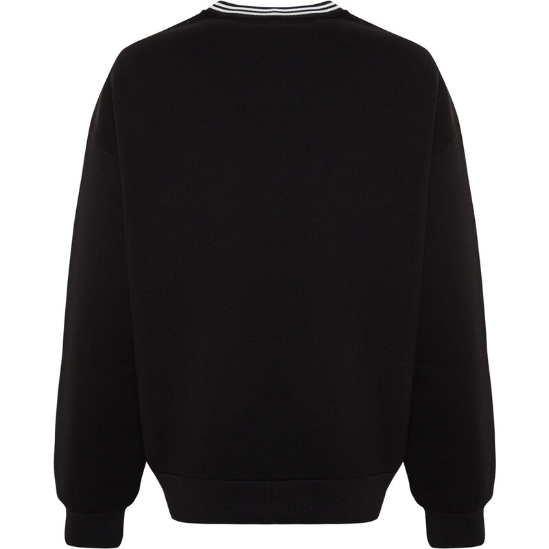 Trendyol Black Oversize/Wide Fit Knitwear Detailed with a tagline, Fleece Inside Knitted Sweatshirt