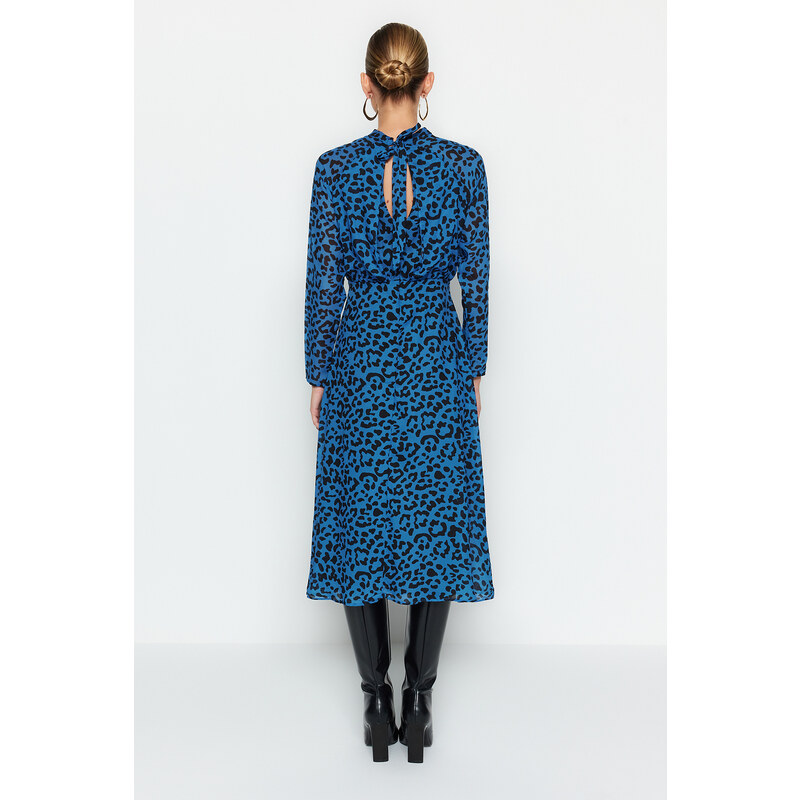 Tkané šaty Trendyol Blue Midi Leopard vzor