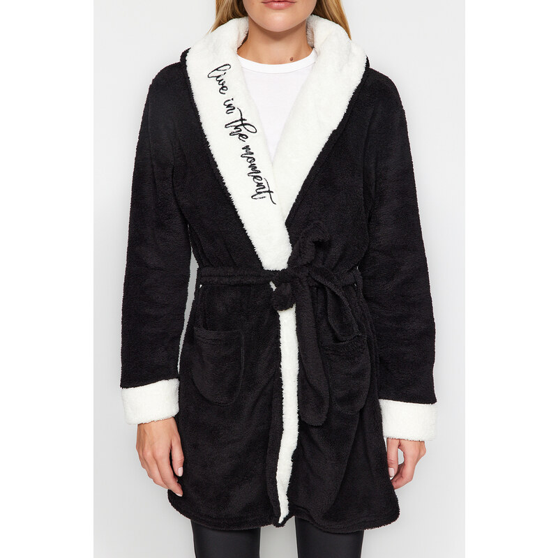 Trendyol Black Belted Pocket Slogan Embroidered Wellsoft Knitted Dressing Gown