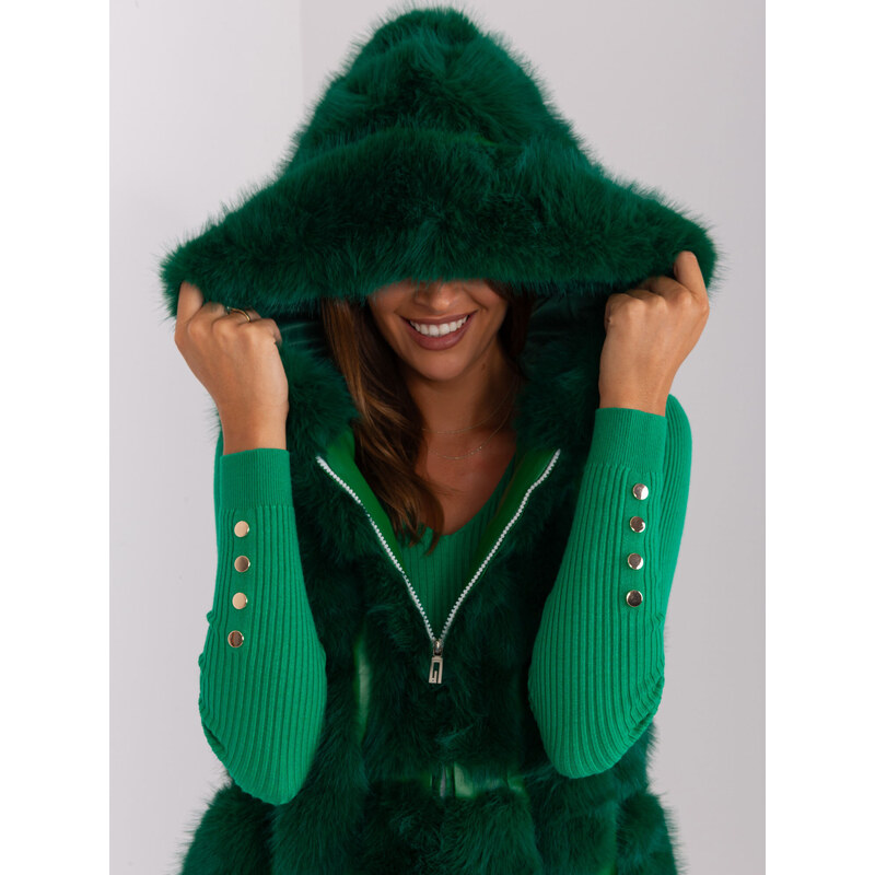 Fashionhunters Tmavě zelená kožešinová vesta s podšívkou