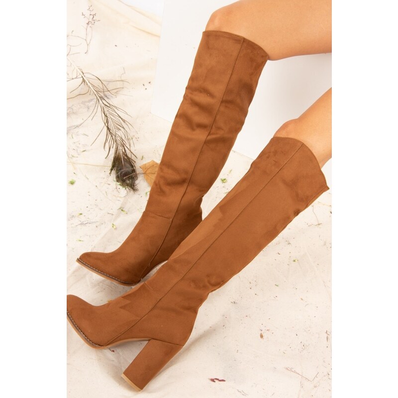 Fox Shoes Women's Tan Suede Boots