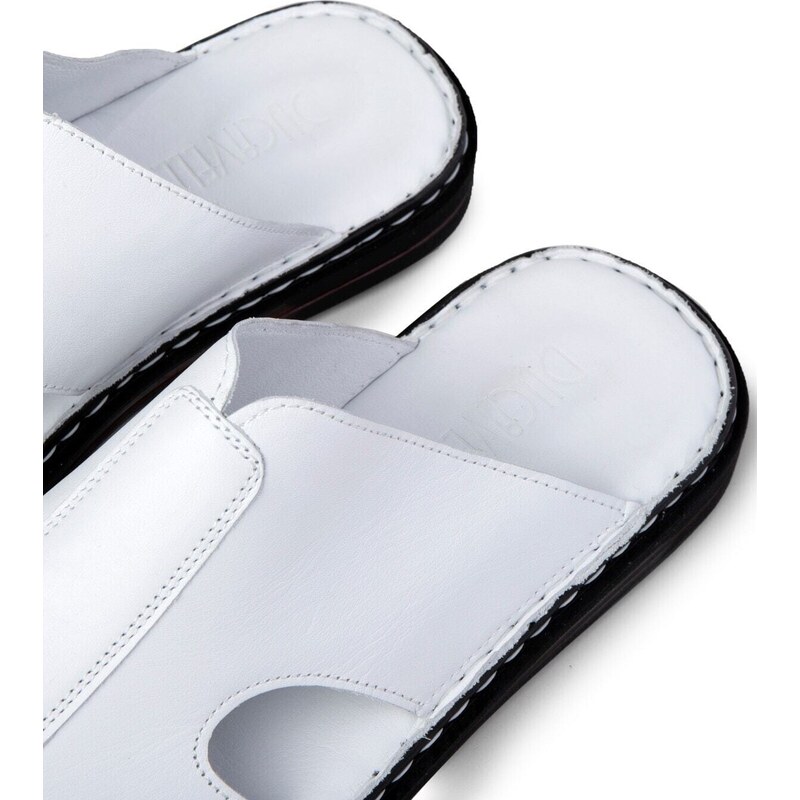 Ducavelli Stan Men's Genuine Leather Slippers, Genuine Leather Slippers, Orthopedic Sole Slippers, Lightweight Leather Sweat.