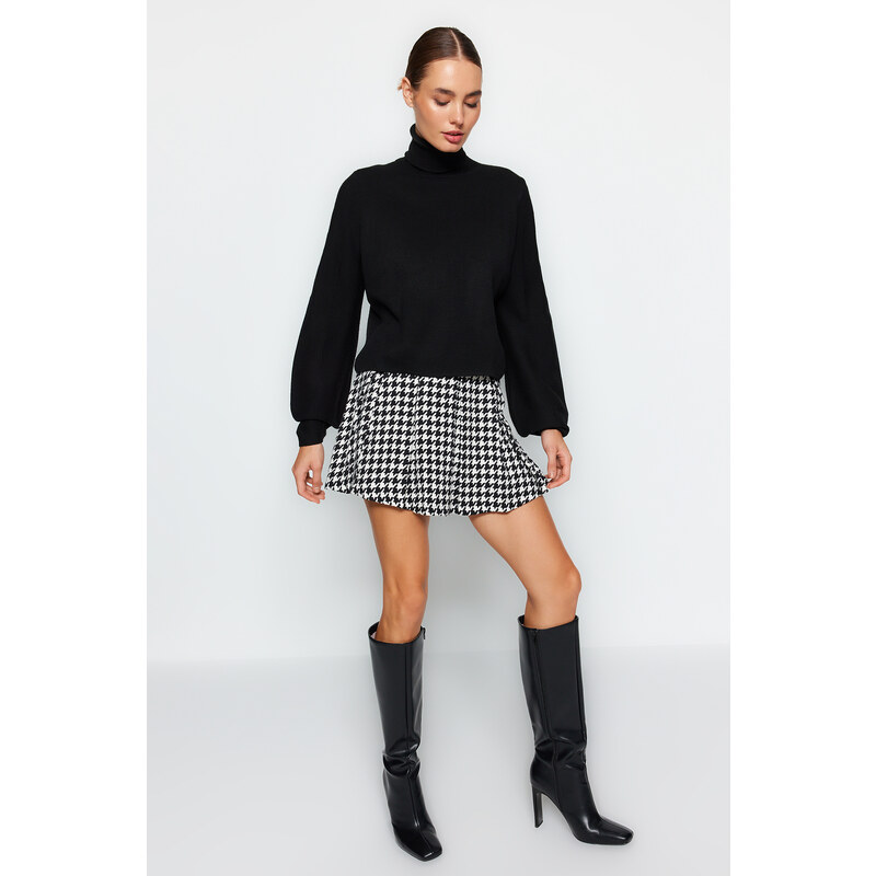 Trendyol Black Crowbar Pattern Woven Short Skirt