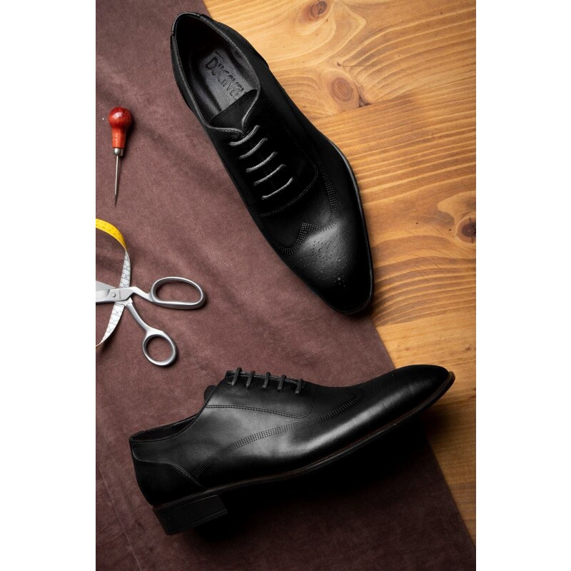 Ducavelli Stylish Genuine Leather Men's Oxford Lace-Up Classic Shoe.