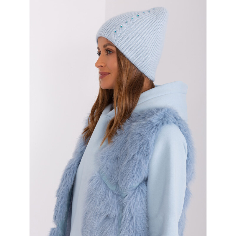 Fashionhunters Dámská zimní čepice světle modré barvy