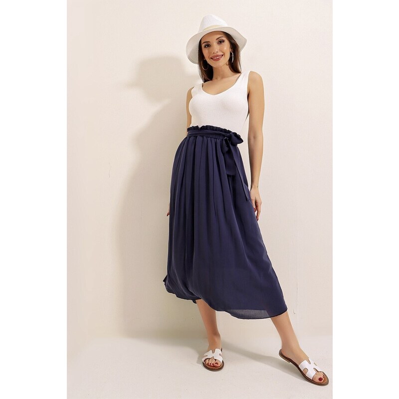 By Saygı Belted Waist and Lined Crepe Skirt Navy Blue