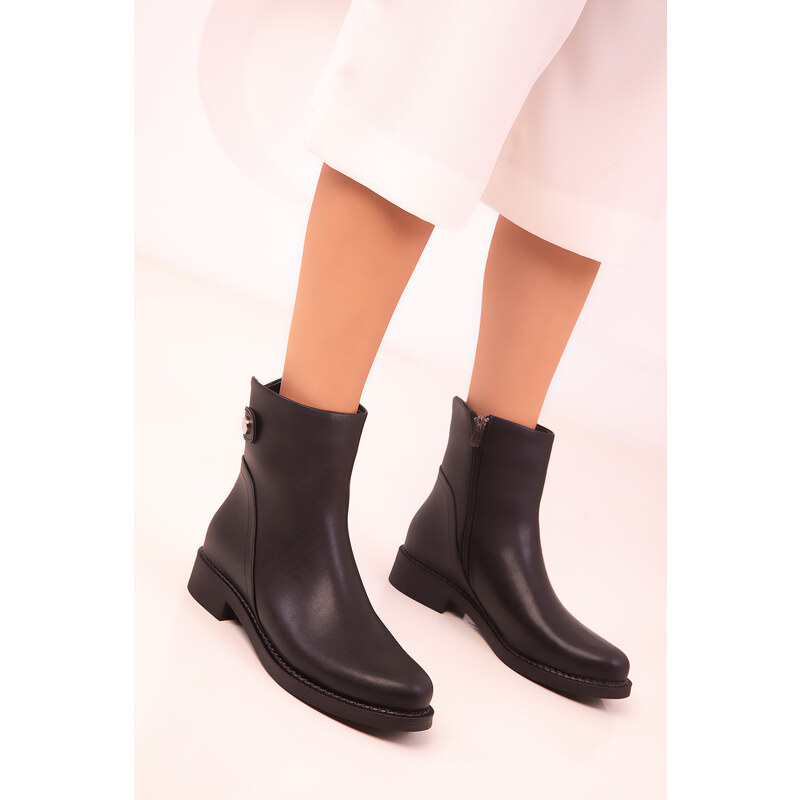 Soho Women's Black Boots & Booties 18424