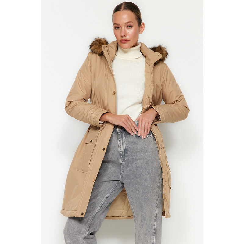 Trendyol Beige Shearling vodoodpudivý dlouhý kabát s kapucí