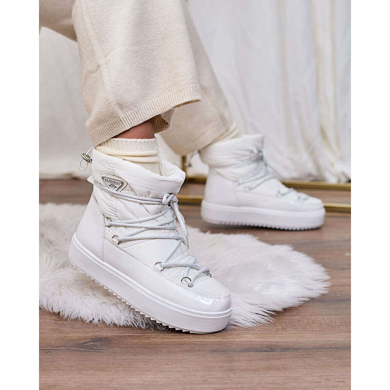 MSMG Royalfashion Dámské nazouvací boty a'la snow boots v bílé barvě Vevnose - Bílá