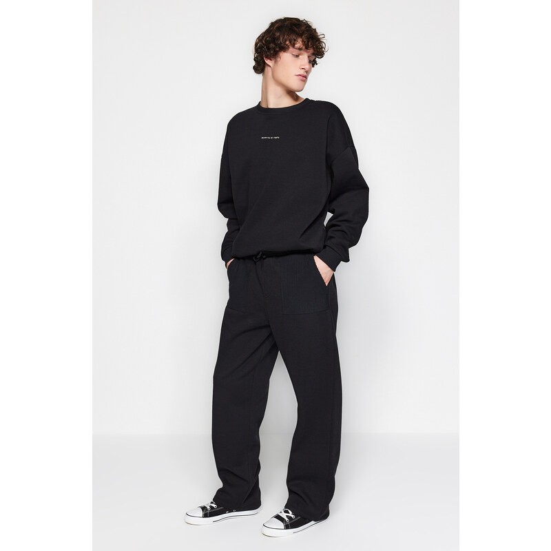 Trendyol Black More Sustainable Oversize/Wide-Fit Pocket Textured Sweatpants