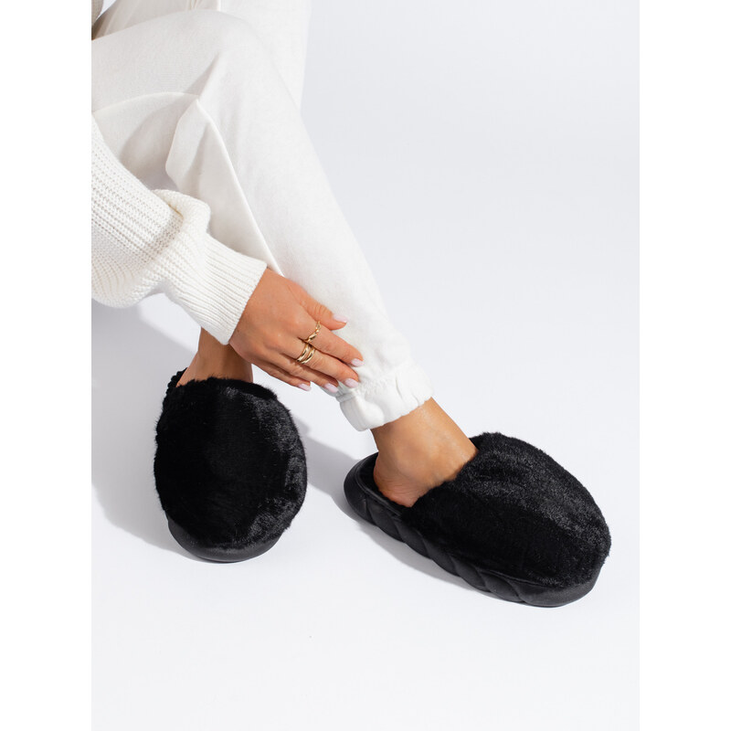 Women's black fur slippers with thick soles Shelvt