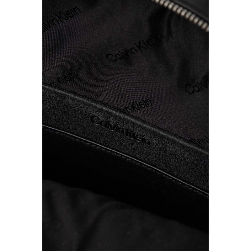 Batoh Calvin Klein dámský, černá barva, malý, hladký