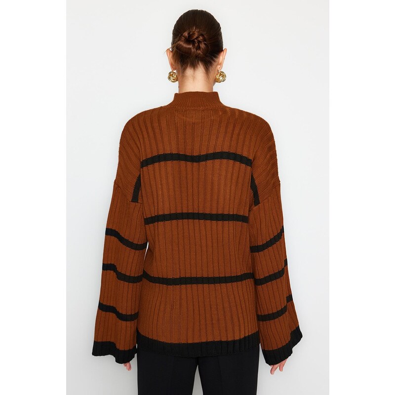 Trendyol Cinnamon Oversized Knitwear Sweater