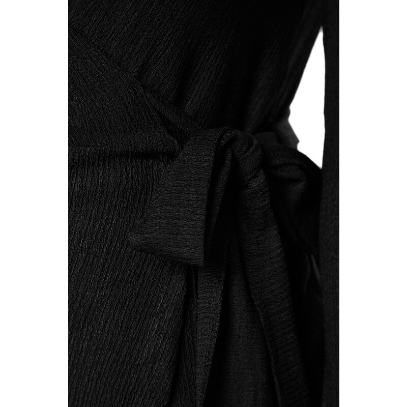 Trendyol Curve černé dvouřadé midi pletené šaty