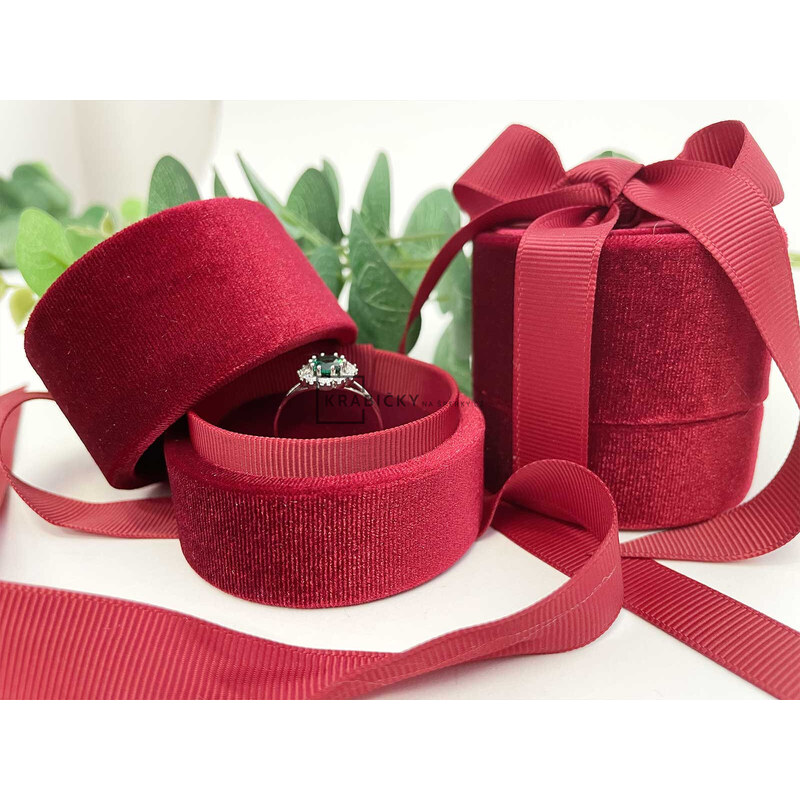 Prstýnkárna Krabička na prsten i naušnice puzety sametová červená