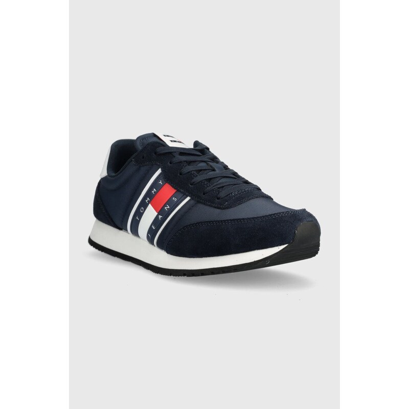 Sneakers boty Tommy Jeans TJM RUNNER CASUAL ESS tmavomodrá barva, EM0EM01351