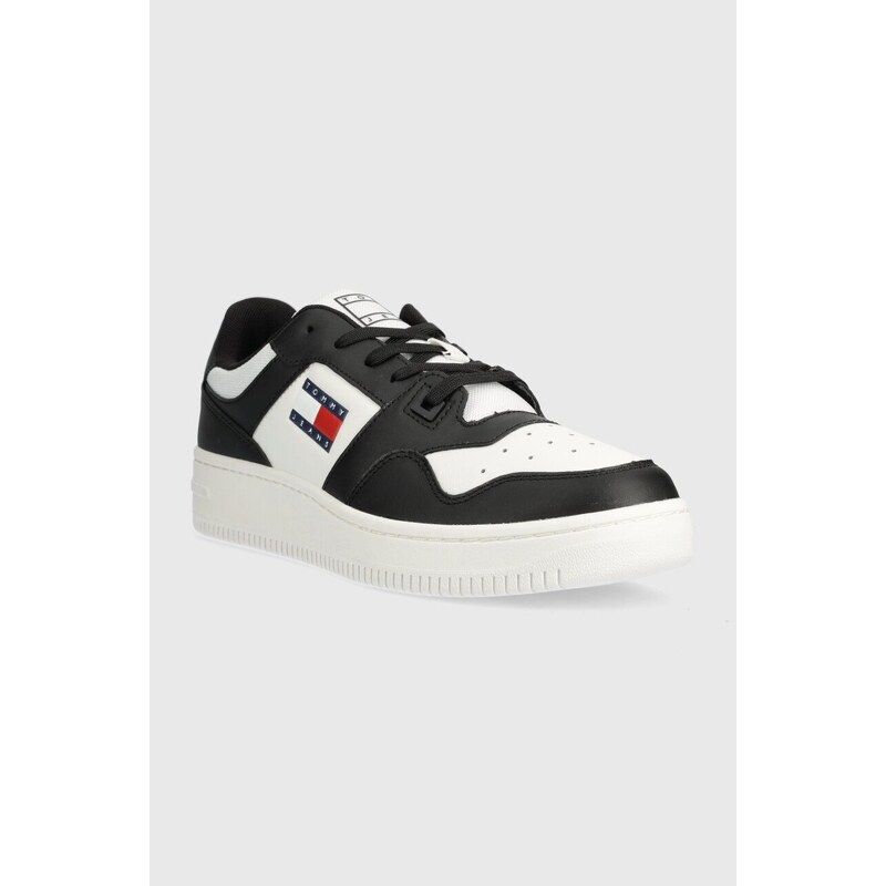 Kožené sneakers boty Tommy Jeans TJM RETRO BASKET ESS černá barva, EM0EM01395