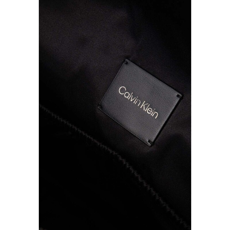 Taška Calvin Klein černá barva