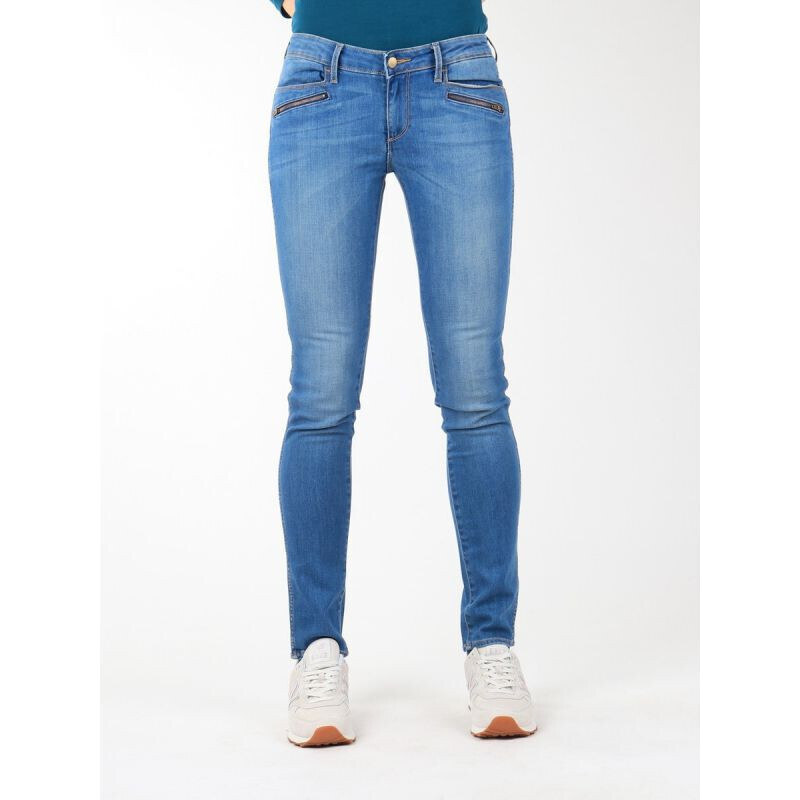 Dámské džíny Wrangler Courtney Skinny Jeans W23SJJ58V