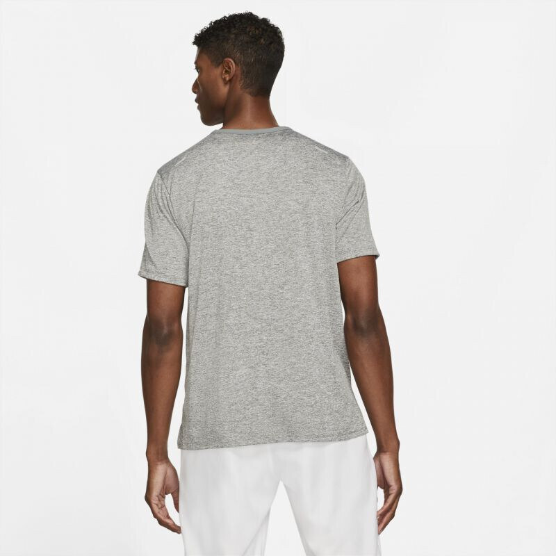 Pánské běžecké tričko Dri-FIT Rise 365 M CZ9184-084 - Nike