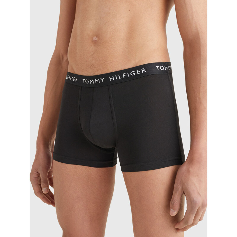 Pánské trenky 3-PACK LOGO WAISTBAND ESSENTIAL TRUNKS UM0UM022030XK bílá/šedá/černá - Tommy Hilfiger