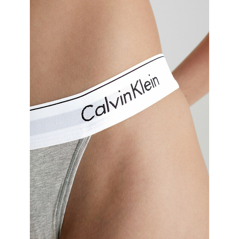 Dámské brazilky Tanga Modern Cotton 000QF4977A020 šedá - Calvin Klein