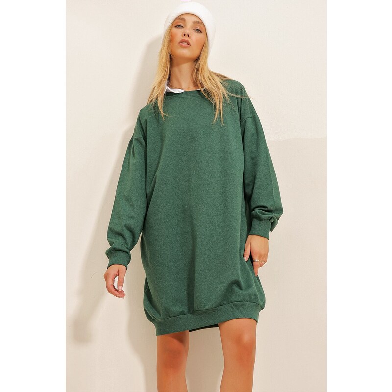 Trend Alaçatı Stili Women's Walnut Green Crew Neck Oversize Sweatshirt Dress