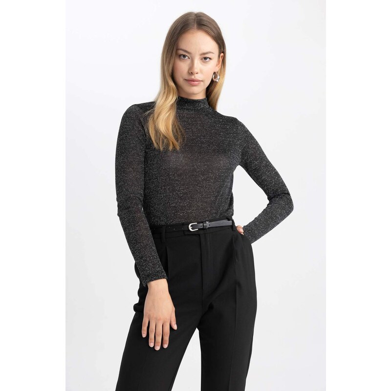 DEFACTO Slim Fit Turtleneck Long Sleeve T-Shirt