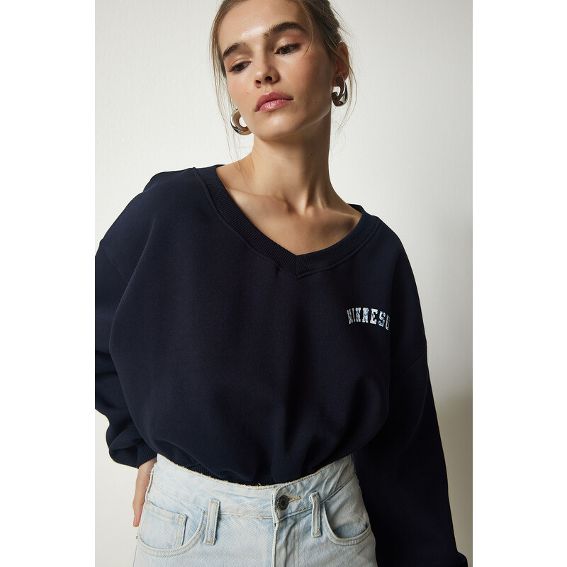 Happiness İstanbul Women's Navy Blue V-Neck Oversized Crop Knitted Sweatshirt